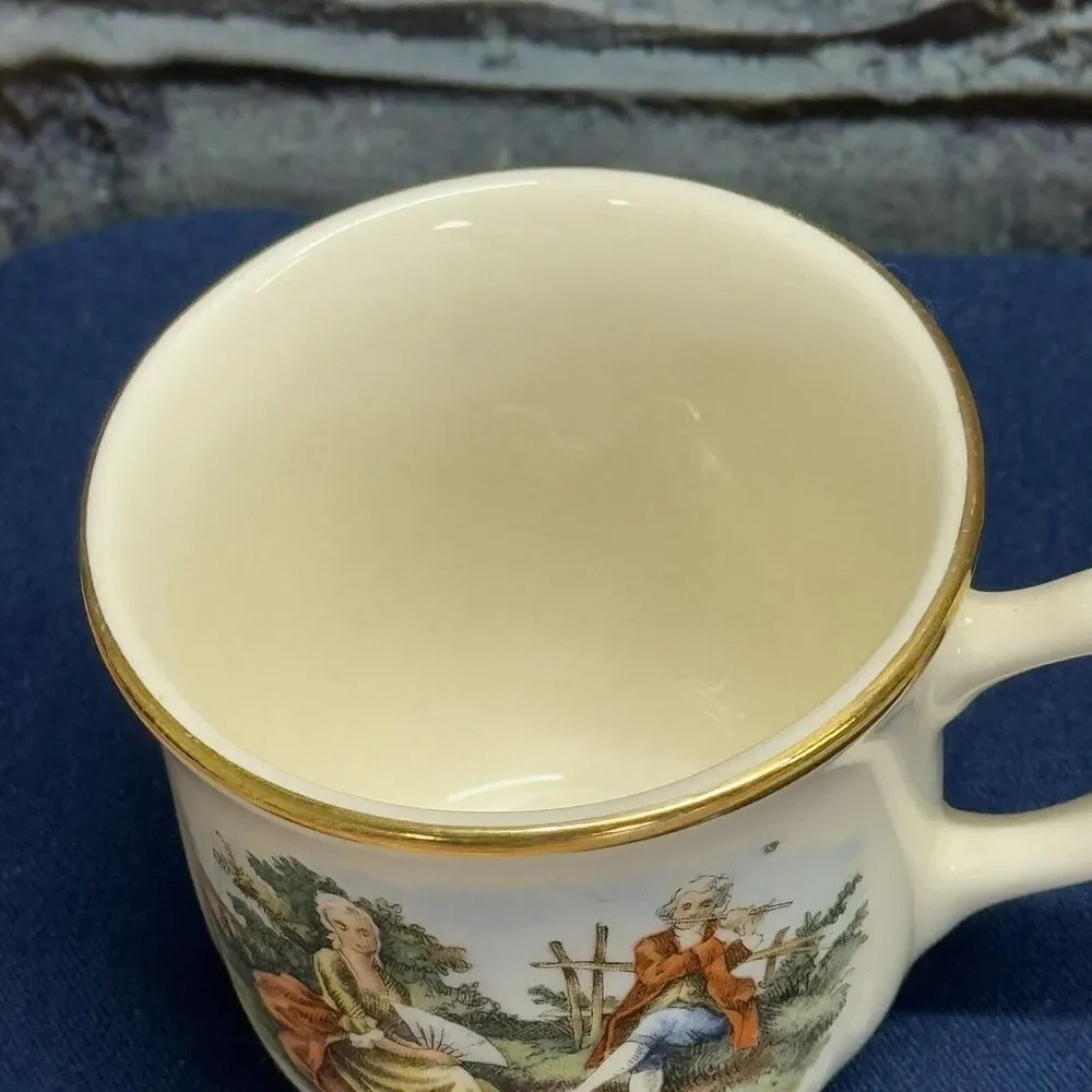 Vintage Gold‎ Gilded Demitasse Tea Cup Garden Scene Landscape Couple Colonial